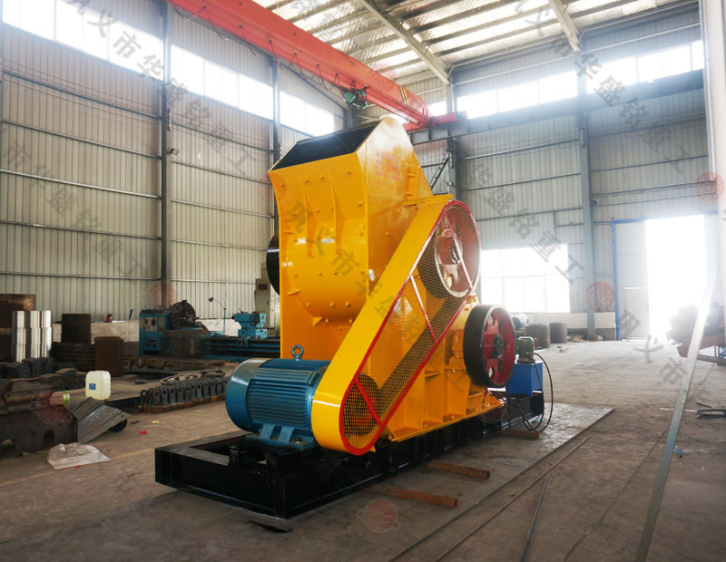 磚廠(chǎng)用破碎機(jī)